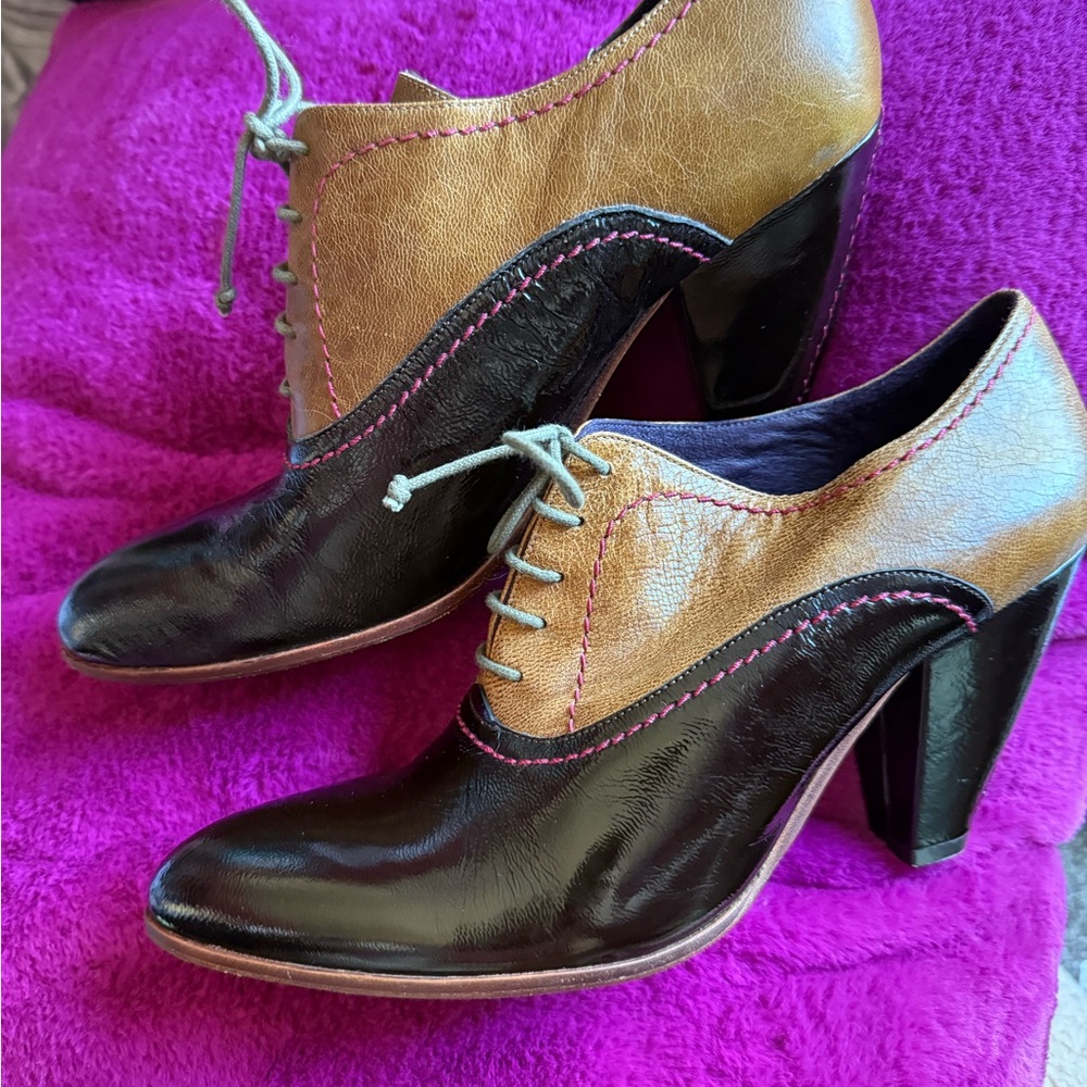 True Religion Black and Tan Two-Tone Lace-Up Heels with Pink Stitching